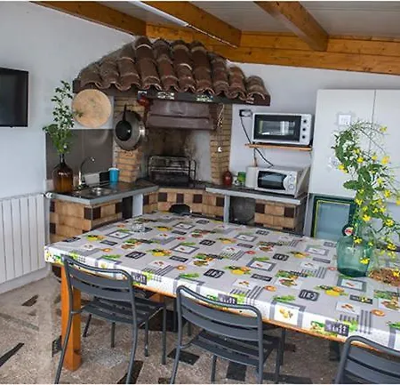 Holiday home Casa Pepa 10 Min De Cabarceno-wifi